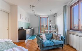CasaTella - Monolocale con balcone